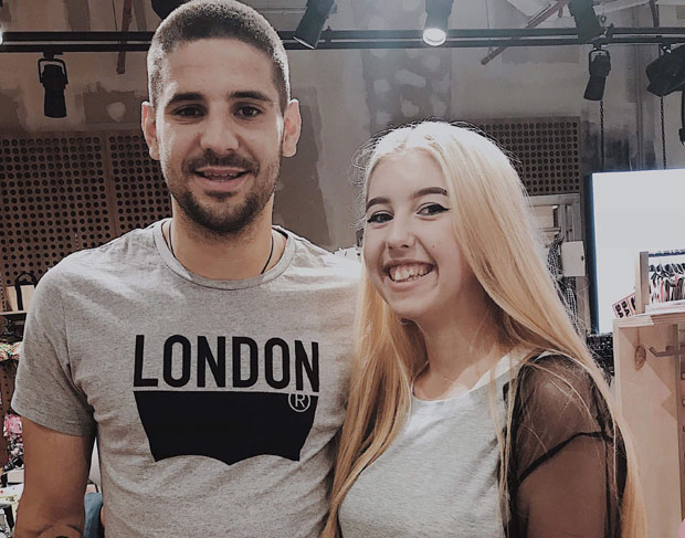 МИТРУ СВЕ ОПРОШТЕНО: Центарфор орлова на мети навијача у Ушћу 