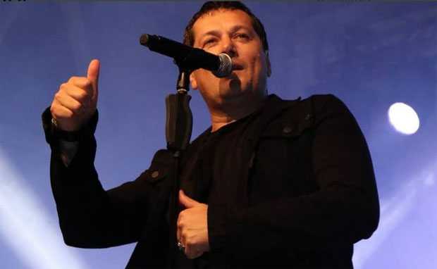 ПОГРЕШНИМА ОН ЈЕ СРЦЕ ДАО: Послушајте нову баладу Аце Пејовића! (ВИДЕО)