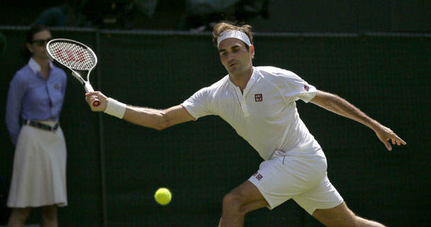 ПОСЛЕ 20 ГОДИНА У НАЈК ОПРЕМИ: Федерер носи Уникло за 30 милиона долара годишње