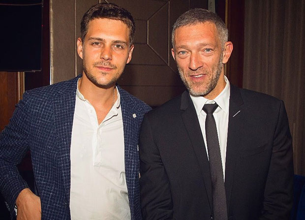 Милош Биковић грли Касела, подржава Русе