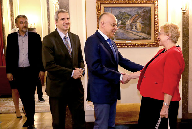 БЕОГРАД ДОМАЋИН СЛАВИСТА ИЗ ЧИТАВОГ СВЕТА: Јачамо везе словенских народа