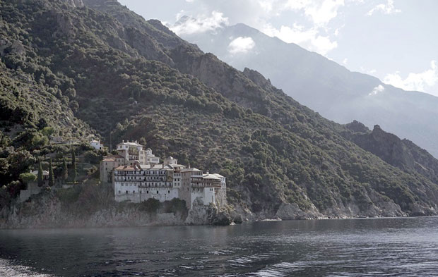 ТВ КРИТИКА: Хиландар и покретне слике