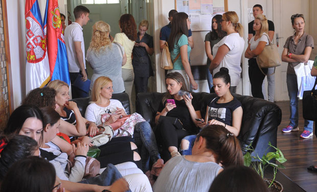 Већини медицинских сестара је жеља да раде у хируршкој сали