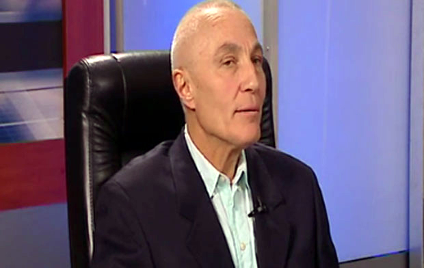 СУСПЕНДОВАН ИЗВРШИТЕЉ: Задржао 20 милиона