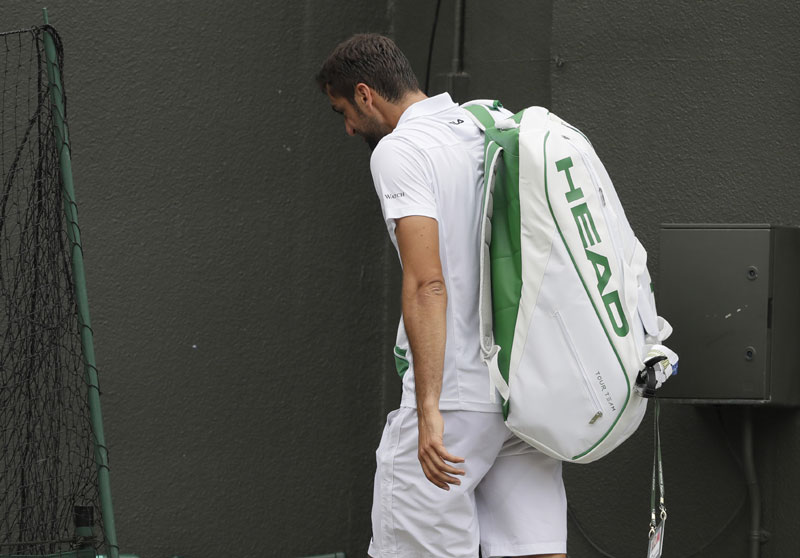 СЕНЗАЦИЈА НА ВИМБЛДОНУ: Чилић и Вавринка иду кући, Надал и Кирјос прошли даље