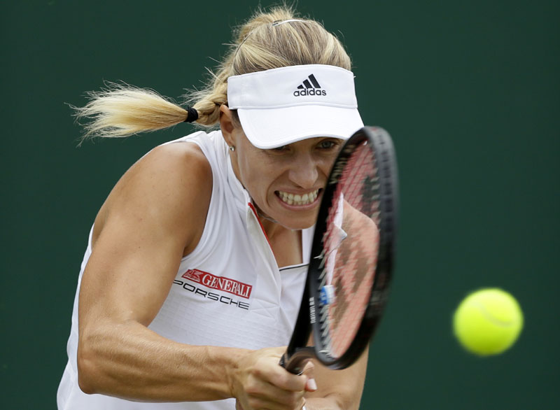 Кербер, Барти и Стрицова у трећем колу Вимблдона