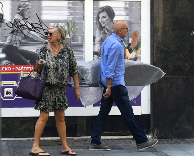 ФОТО-ВЕСТ: Муслин на задатку...