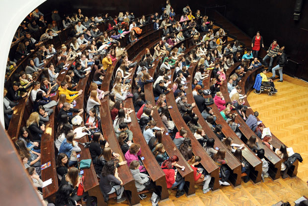 Непотизам царује на факултетима, деци професора остају катедре!