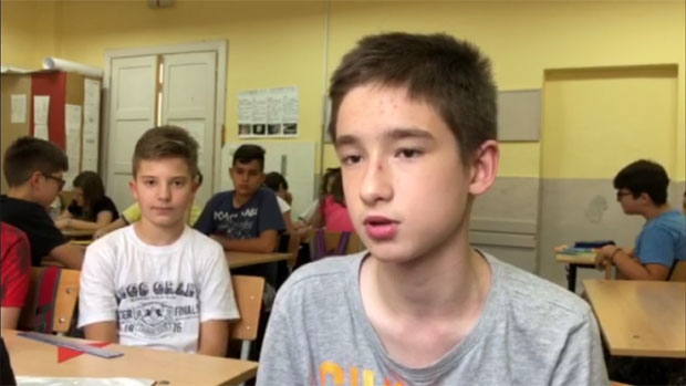 ИНОВАТИВНИ УЏБЕНИК НИШКОГ ПРОФЕСОРА: Математика уз „јутјуб“