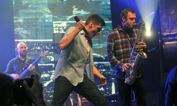 ГРУПА С.А.Р.С. ОБЈАВИЛА НОВИ СПОТ: Тешко је на Јутјубу (ВИДЕО)