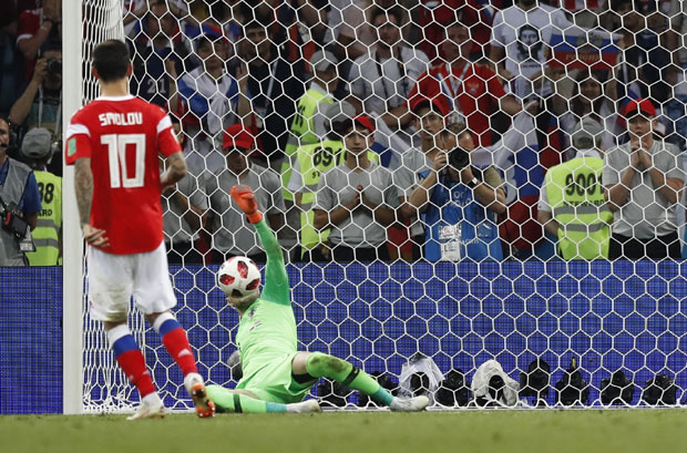 ХРВАТСКА СА ПЕНАЛА ДО ПОЛУФИНАЛА: Фернандес од хероја до трагичара