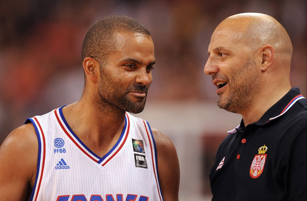 Паркер иде из Спарса у Шарлот