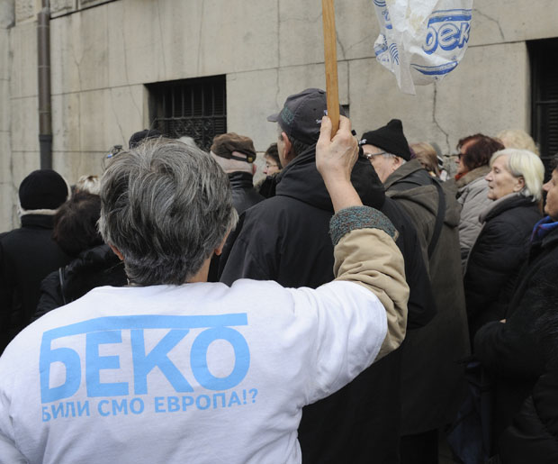 Радници Бека добили 5.193 динара по акцији