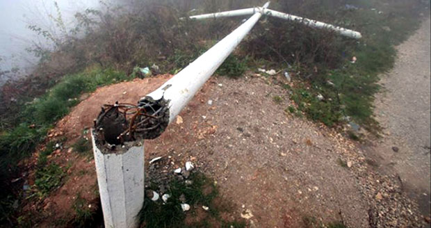 СПОМЕНИК УБИЈЕНИМ СРБИМА У САРАЈЕВУ: Подизање крста на Златишту