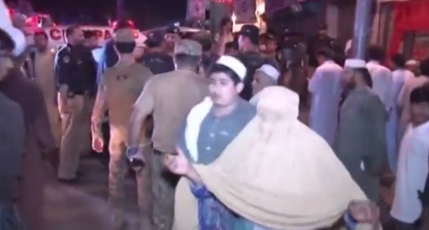 Самоубилачки напад у Пакистану, 12 мртвих