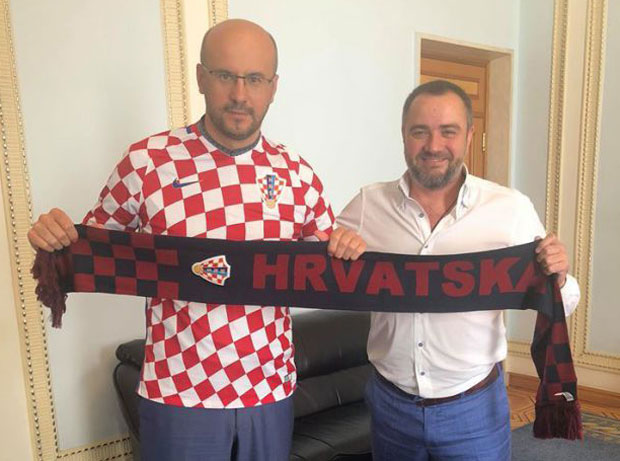 УКРАЈИНСКИ ПОСЛАНИК НА СЕДНИЦИ У ДРЕСУ ХРВАТСКЕ: Компензоваћемо казну Вукојевићу! (ФОТО/ВИДЕО)