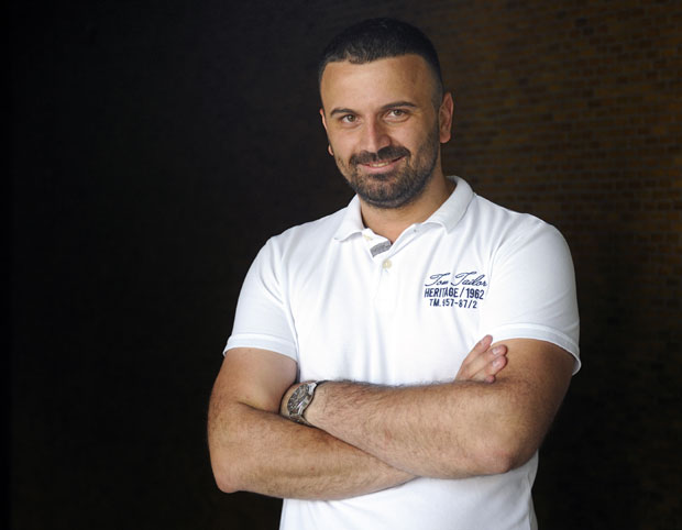 ЈУНАЧКИ ПОДВИГ У ЦЕНТРУ БЕОГРАДА: Наш фотограф ухватио лопова