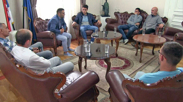 Штефанек и Маринковић обишли Спортске савезе Ниша и Врања