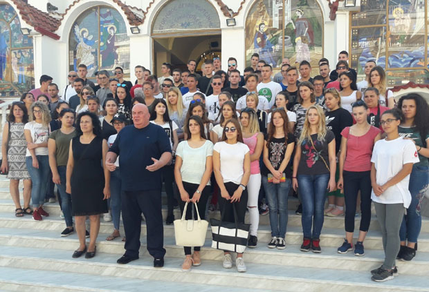 Палма посетио матуранте