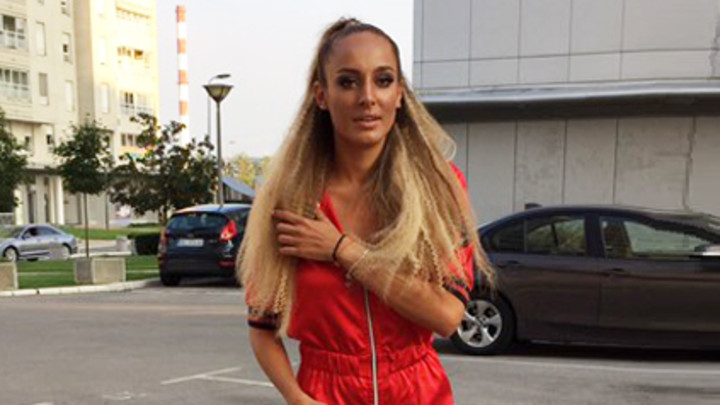 ОГЛАСИО СЕ МОМАК КОЈИ ЈЕ ХТЕО ЛУНИ ДА ЗАПАЛИ БУТИК: Надам се да се Лунчи неће љутити због овога јер ја имам 21 годину (ВИДЕО)