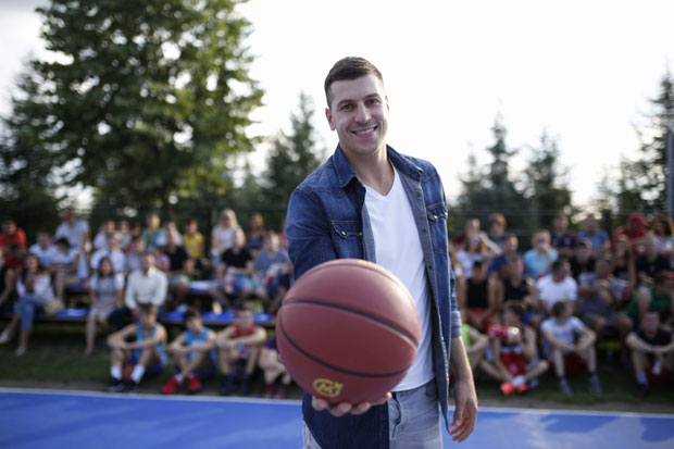 Моцарт у Крушевцу отворио терен посвећен Гагију Милосављевићу