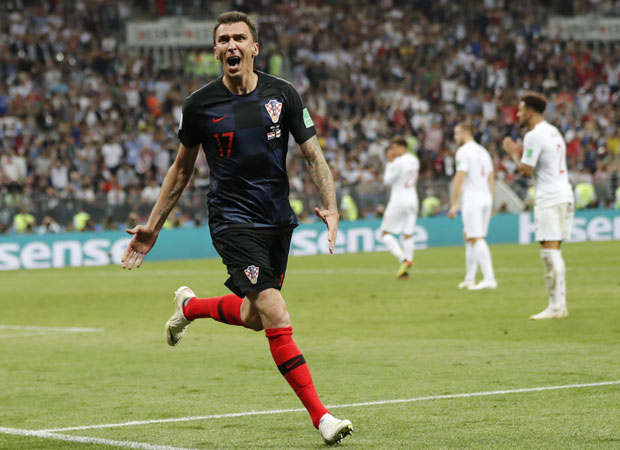 НИКО И НЕ ПИТА ЗА ЦЕНЕ УЛАЗНИЦА: Навијачи из комшилука се на све начине довијају да стигну до Москве