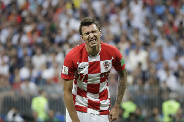 Борусија Дортмунд жели Манџукића