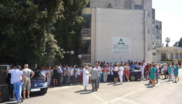 Штрајк лекара у Мељинама: Од болнице до Дома здравља?	