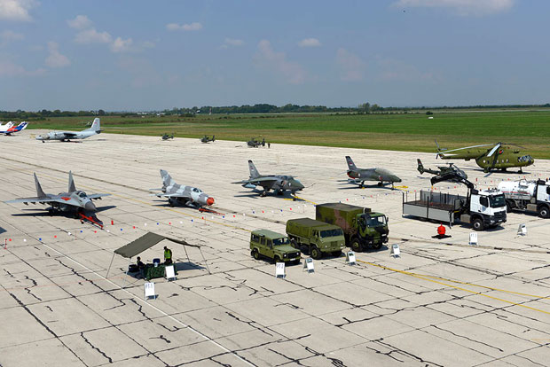 Војска пронашла заосталу касетну бомбу у Нишу