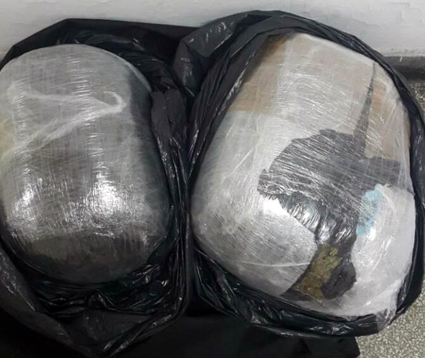 Ухапшена двојица, са КиМ преносили марихуану