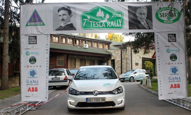 Одржан Тесла рели