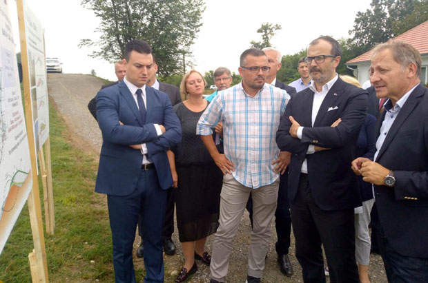 Поправка обалоутврда Саве и Дрине