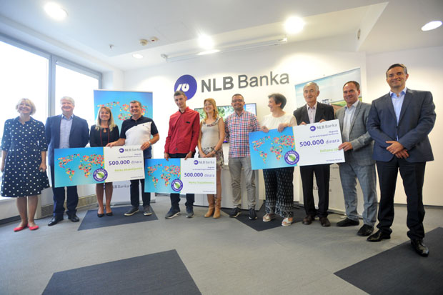 Недимовић: Сателит чува државне њиве