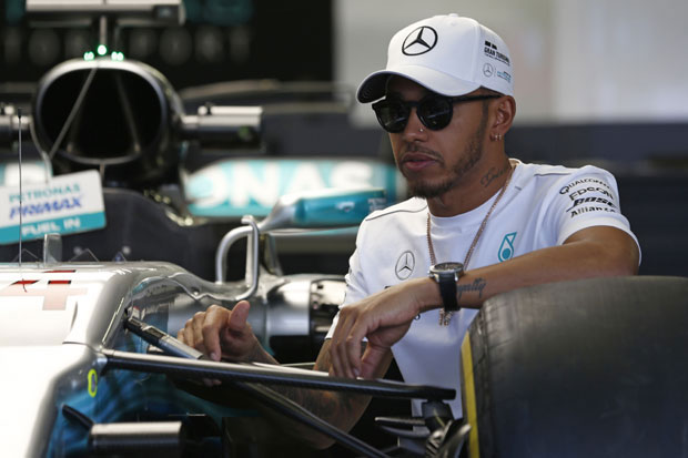 Луис Хамилтон продужио уговор са Мерцедесом до 2020.