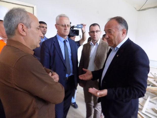 При крају обнова стотине школа