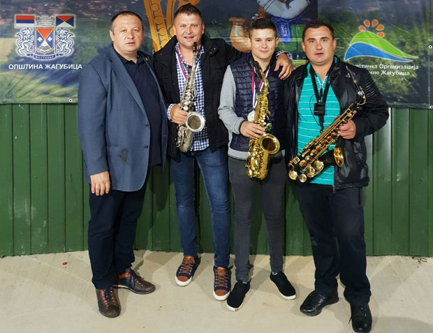 Саксофонијада у част чика Јове