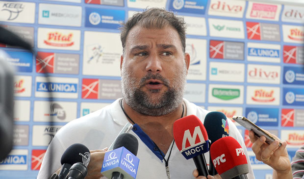 Савић: Настављамо са тренинзима, не волим паузе