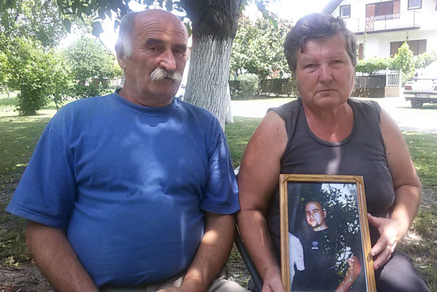 Убицу нашег сина тражимо 14 година