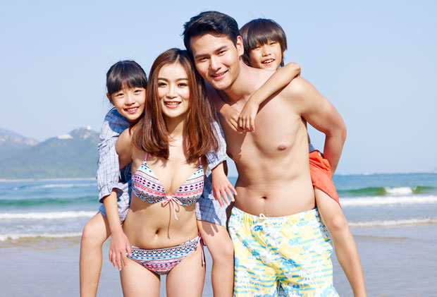 Јапан: Отворене две плаже први пут после цунамија 2011.