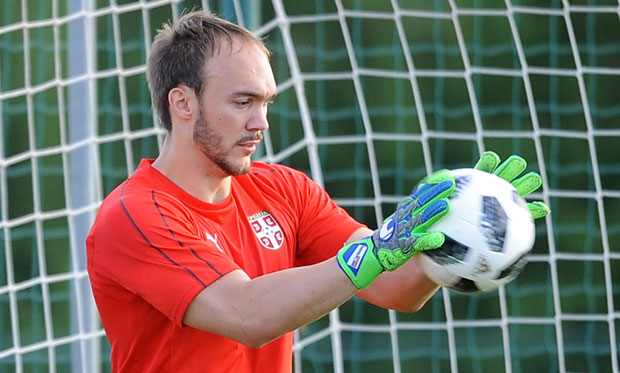 Србин кандидат за резервног чувара мреже Каталонаца: Дмитровић у Барселони?