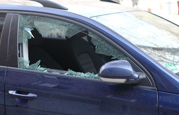 Метак са свадбе замало погодио дете у Новом Пазару