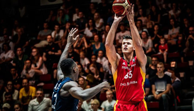 СТИГЛО ПОЈАЧАЊЕ: Мега довела немачког репрезентативца из идеалне петорке ЕП