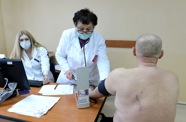 Бесплатни прегледи у недељу у ВМЦ Карабурма, ВБ Ниш и ВБ НС