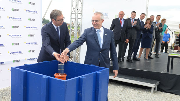 Чачанима 1.000 радних места(ФОТО)
