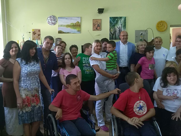 „Ван Гог“ помаже децу ометену у развоју