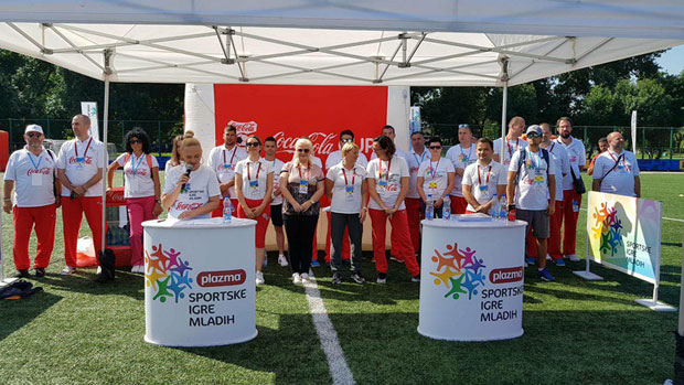 СИМ: Пуне трибине на отварању, играо се фудбал, одбојка...