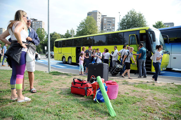 Министарство послало допис о екскурзијама: Родитељи у заблуди