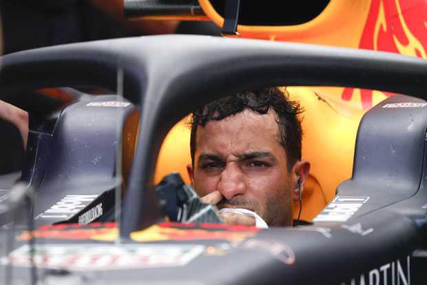 Рикардо најбржи на првом а Фетел на другом тренингу у Мађарској