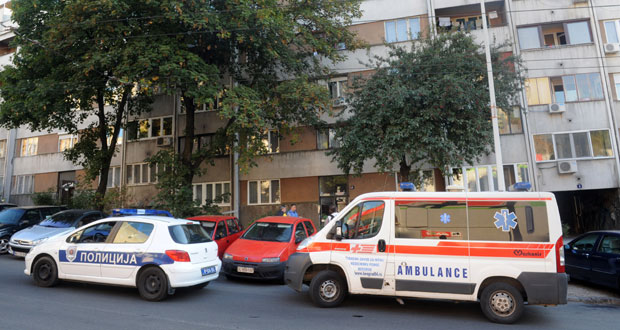 Мушкарци чешће од жена дижу руку на себе!