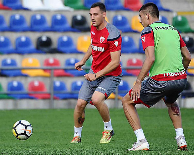 Звезда са Стојиљковићем напада Нишлије